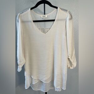 Umgee Cream V-Neck Lightweight Top